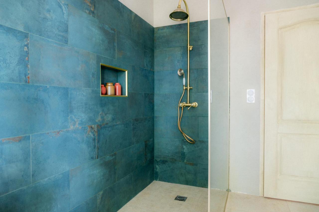 Chambres D'Hotes B&B - Chateau De Sienne Proche Avignon Orange Piscine Riviere Chusclan المظهر الخارجي الصورة