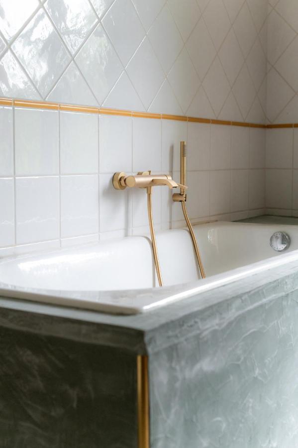 Chambres D'Hotes B&B - Chateau De Sienne Proche Avignon Orange Piscine Riviere Chusclan المظهر الخارجي الصورة