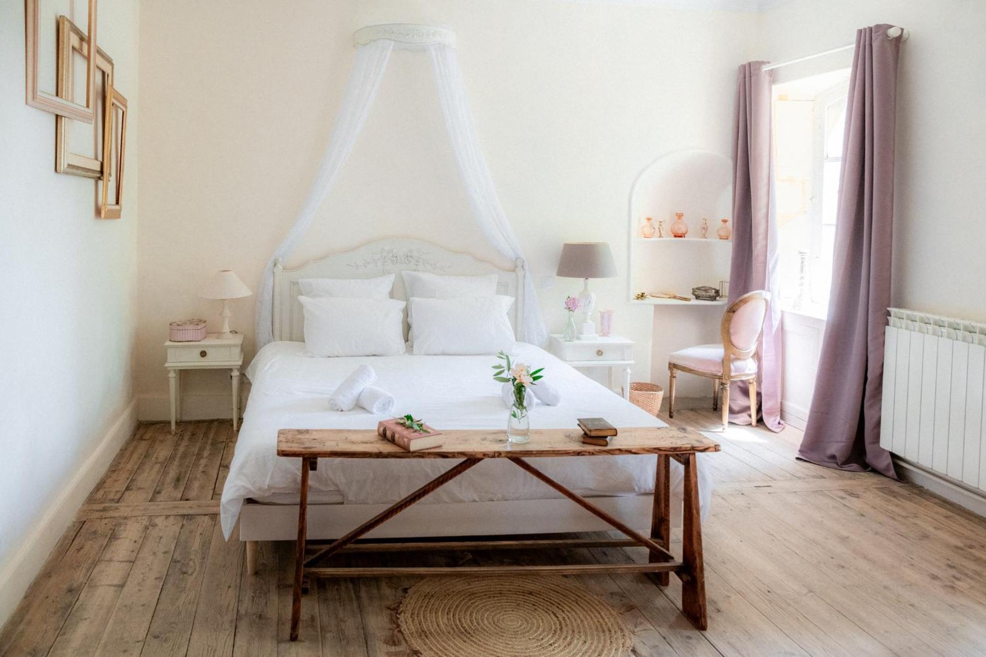 Chambres D'Hotes B&B - Chateau De Sienne Proche Avignon Orange Piscine Riviere Chusclan المظهر الخارجي الصورة
