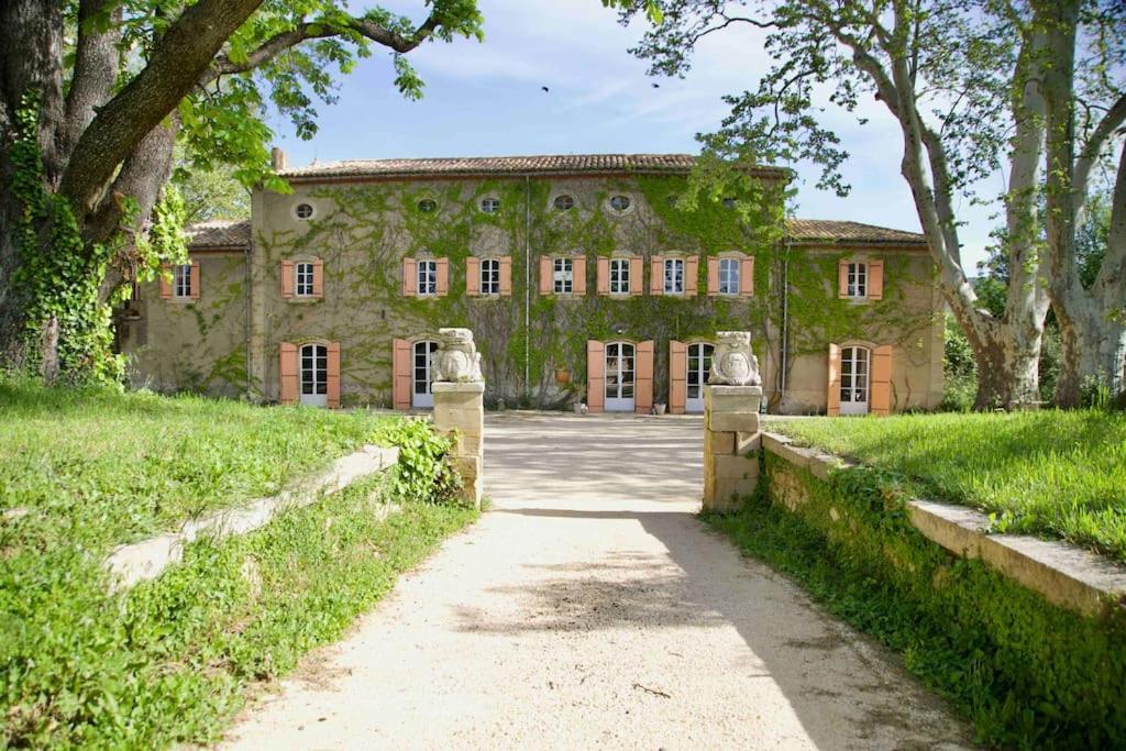 Chambres D'Hotes B&B - Chateau De Sienne Proche Avignon Orange Piscine Riviere Chusclan المظهر الخارجي الصورة