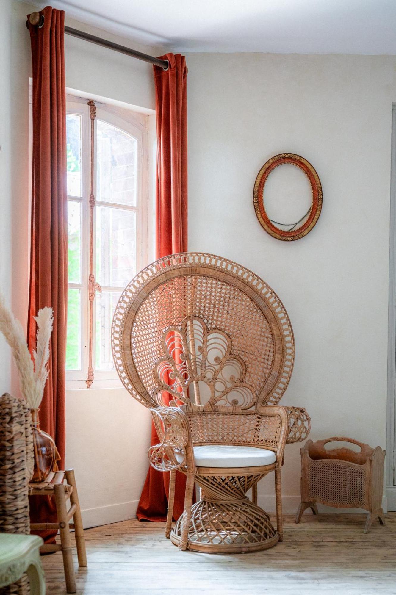 Chambres D'Hotes B&B - Chateau De Sienne Proche Avignon Orange Piscine Riviere Chusclan المظهر الخارجي الصورة